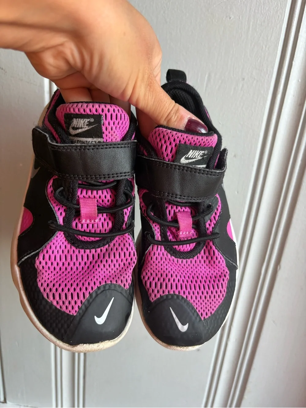 Girls Purple Mesh 12.5C Nike Velcro Sneakers lightweight
